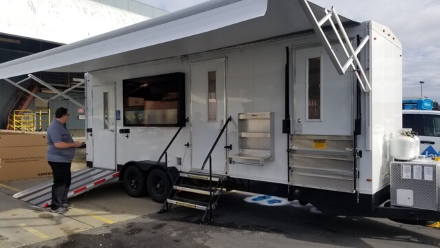 622 Custom Combo Trailer. Powered Awning.